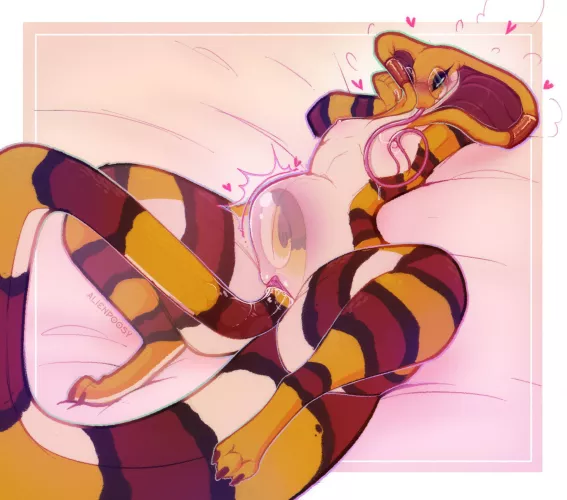 Ssself sssatisfaction [F] (Alienpoosy) by 5headedragon