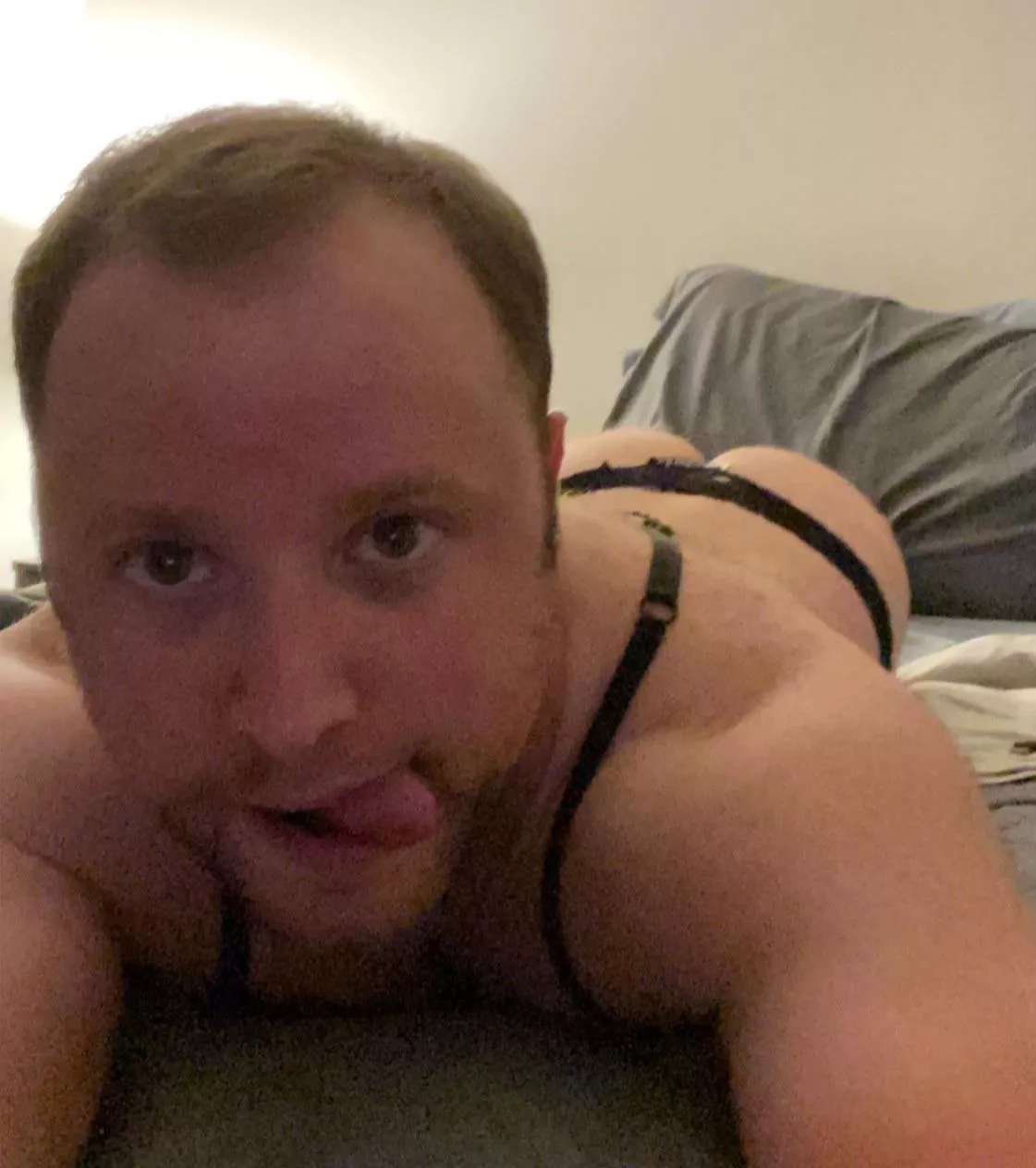 The idea of my friends seeing me like this makes me nervous 😩 posted by Unlikely-Health9014