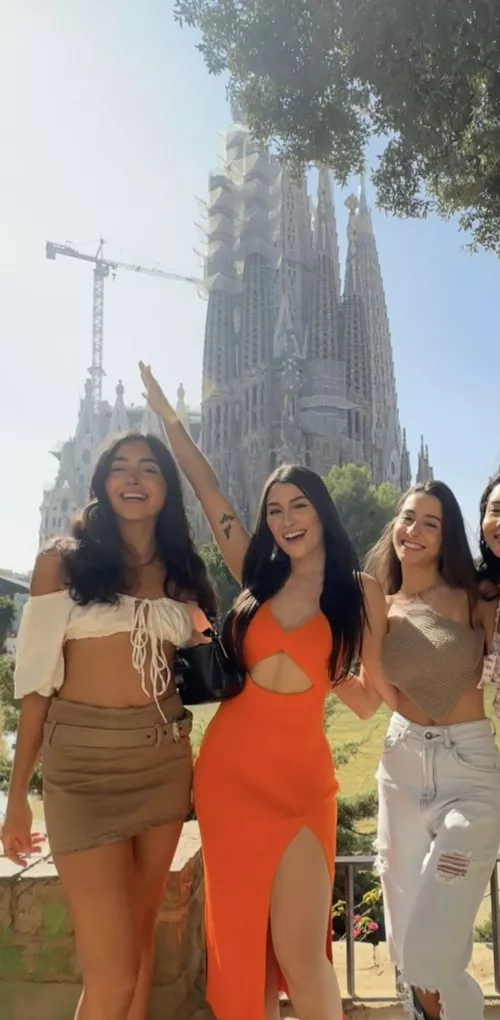 Three Girls on Holiday