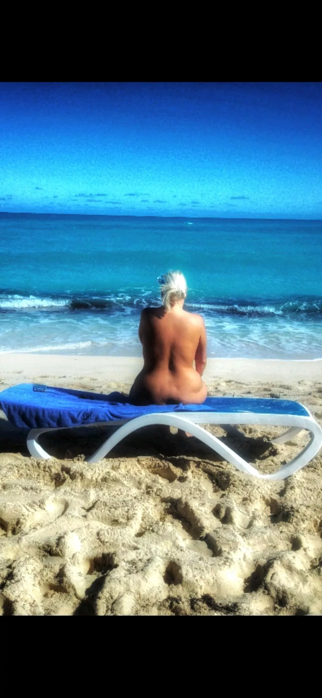 We'll be back to this beautiful beach in just 3 more days 😍 posted by tiny2188