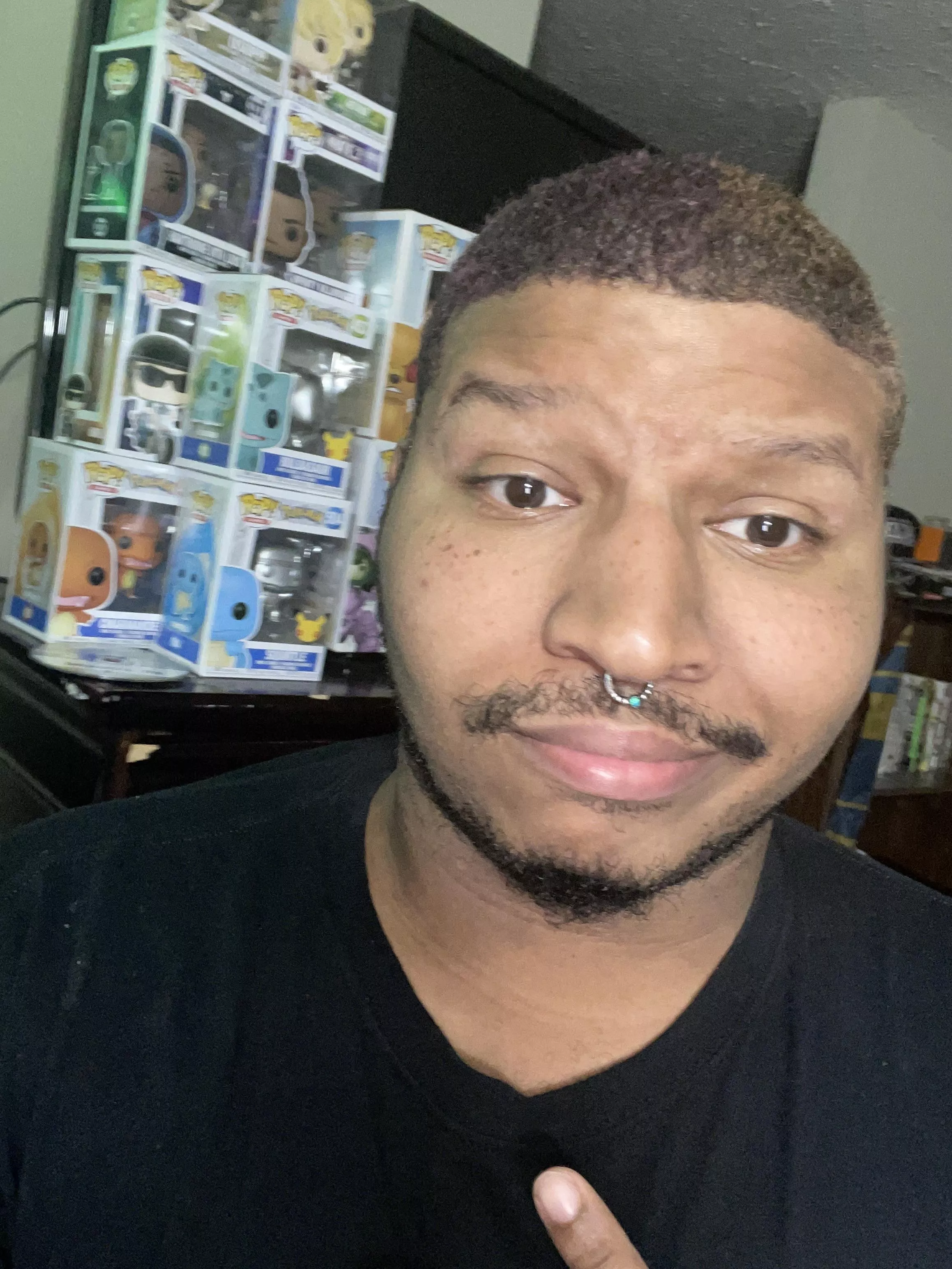 Who’s tryna play some pc games :P posted by nearjayy96