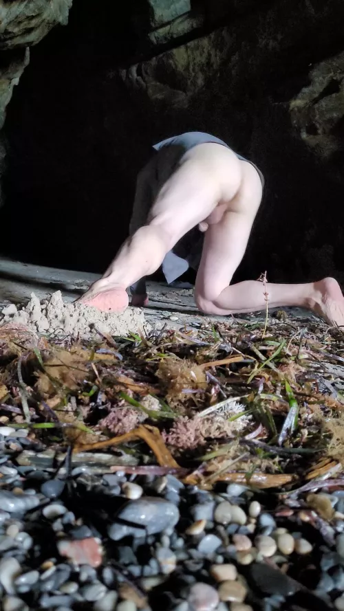 Why do I always end up without my pants when I hike with my gay friends? by usaguy1991