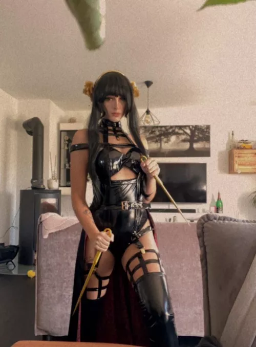 Yor forger cosplay ^^ by Significant_Check167