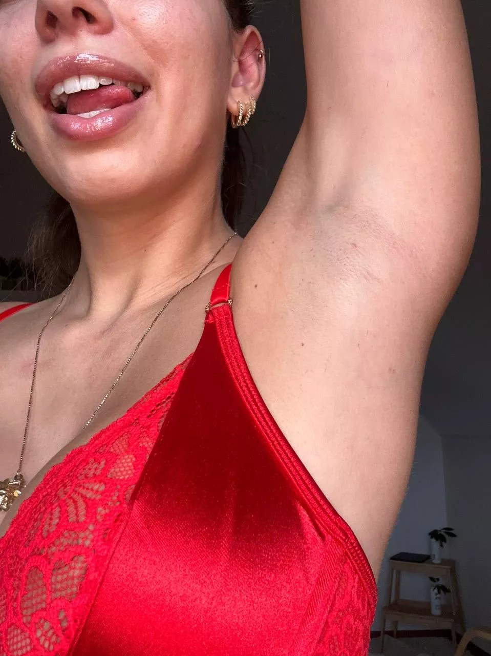 You like hairy or not? Really wanna know guys 😉 posted by GapingDuchessss