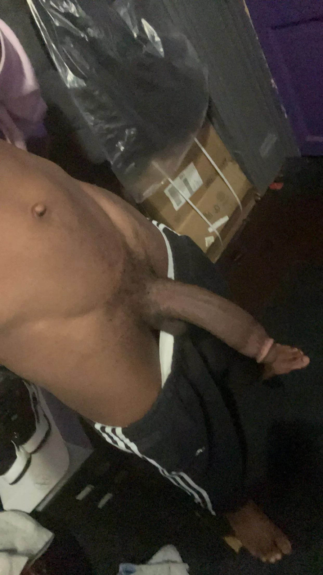 19 hung4hung anyone? posted by ExpressionSalt7275