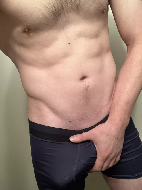 Aching to get out by loneThrownaway