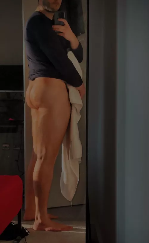 Been working out, need a deep rub down but my girl isn’t here, who is up for it? What else do you want to do? by Acrobatic_Soil4245