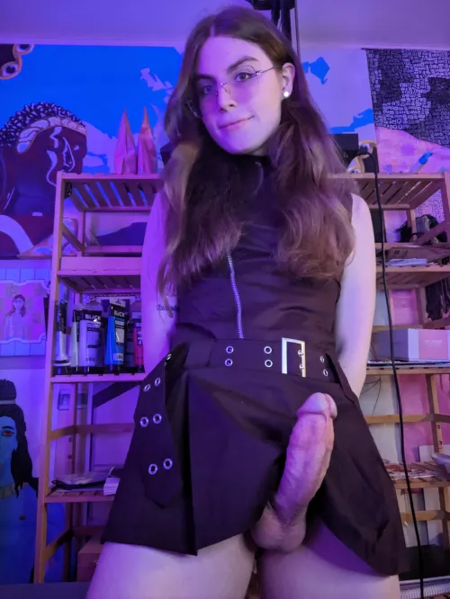 Before we go to sleep, can you take it deep? by nayomo_