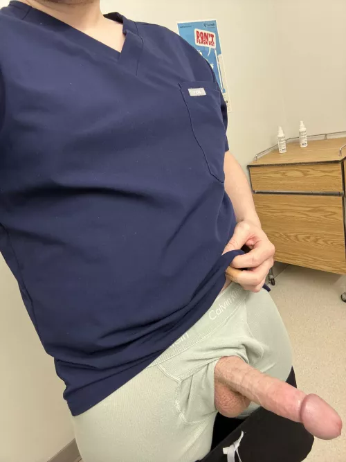 Can I be your new doctor? by Big-Brain19