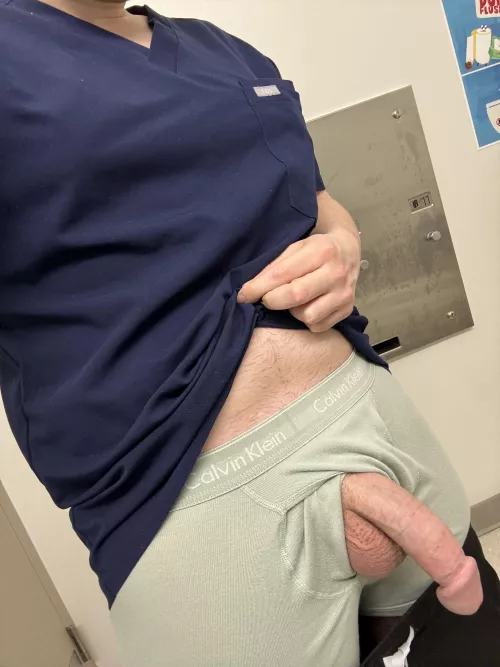 Can I be your new doctor? by Big-Brain19