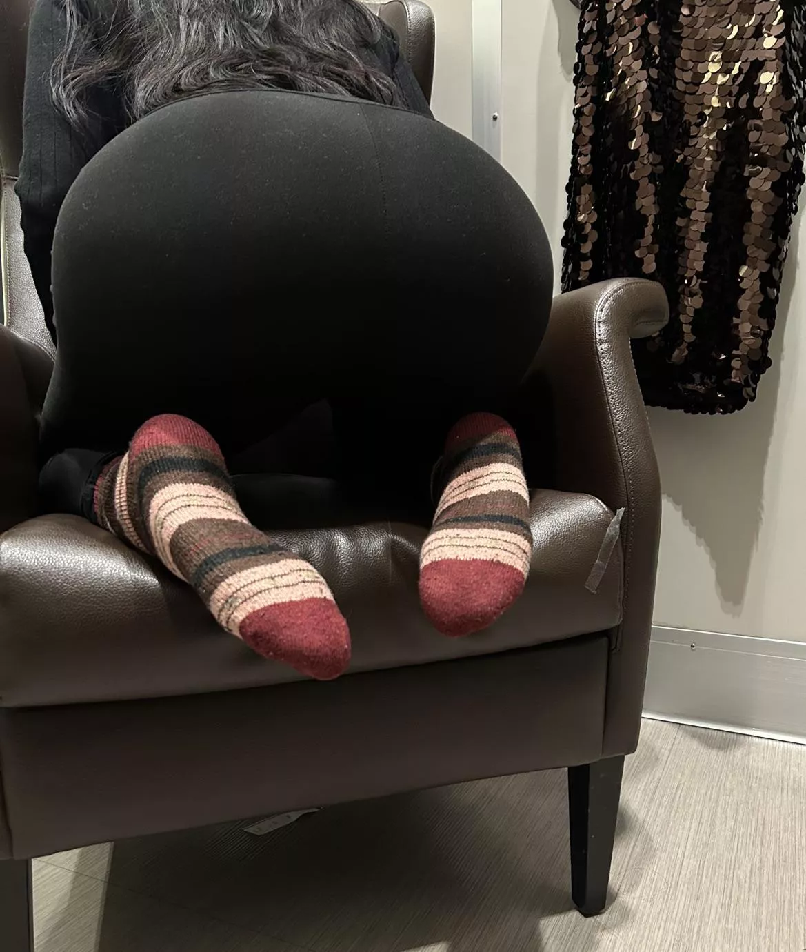 did my latina ass catch your eye🤭 posted by ilovextcy