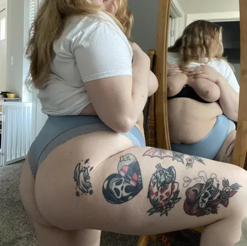 Don't be shy say hi by Ljnymph