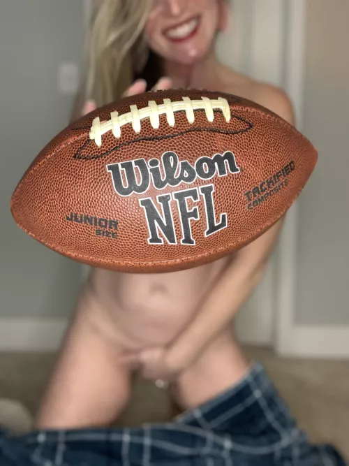 (F) Cum find out if I can catch! by Mommybyday-