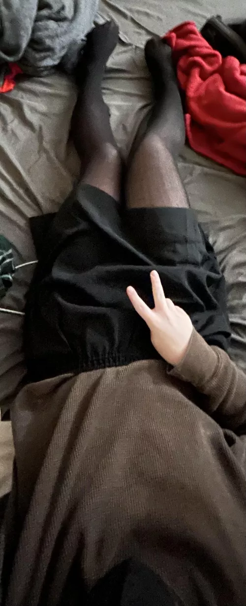 First post! (my legs were so shaky taking this, had to lie down ;////;) by _bullshittery_