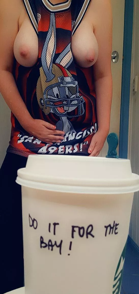 Football and coffee has made this Monday worth waking up for! Now let's create our own half time show 😈 posted by Aussiemilf2046