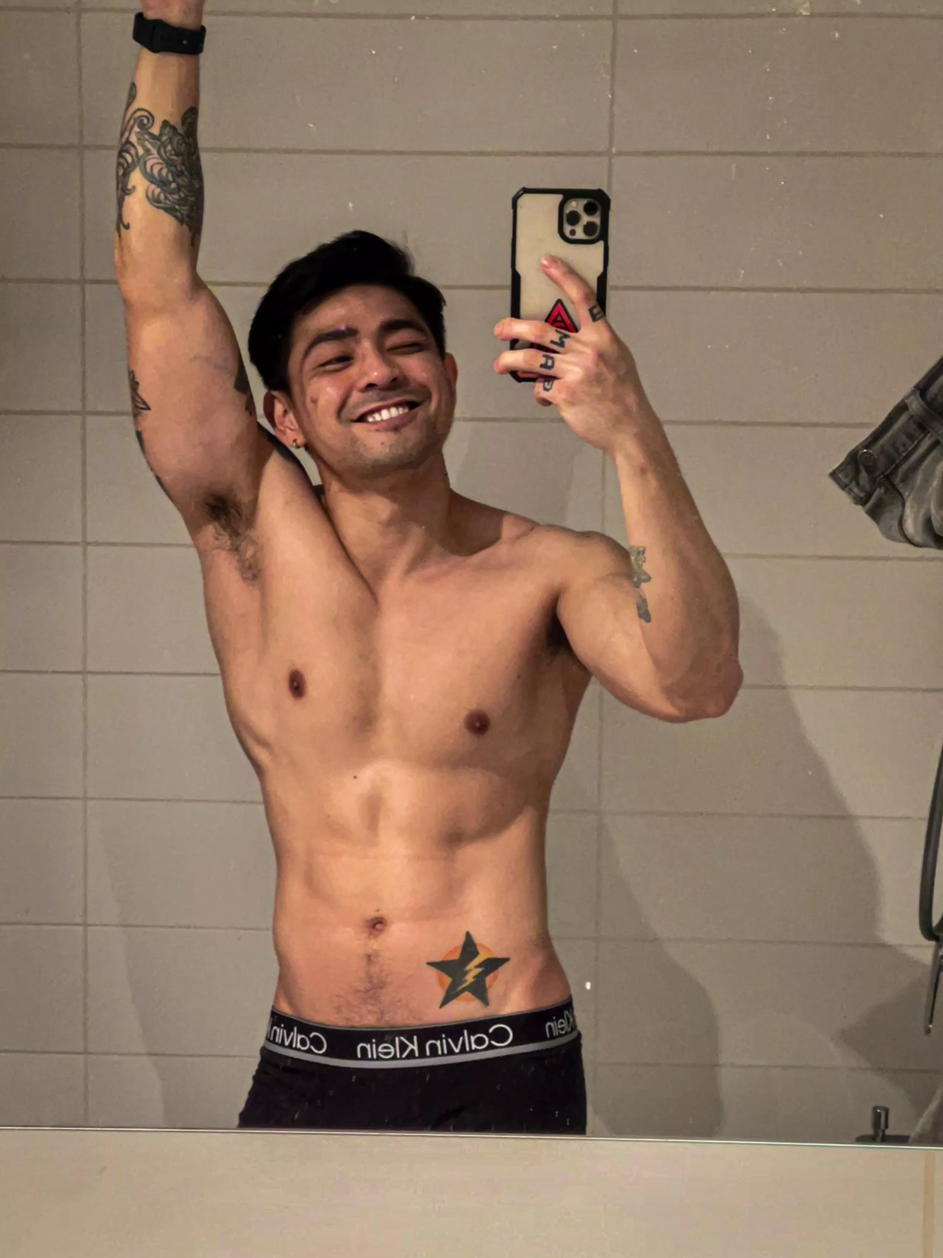 Free licks posted by king_leo_ace88