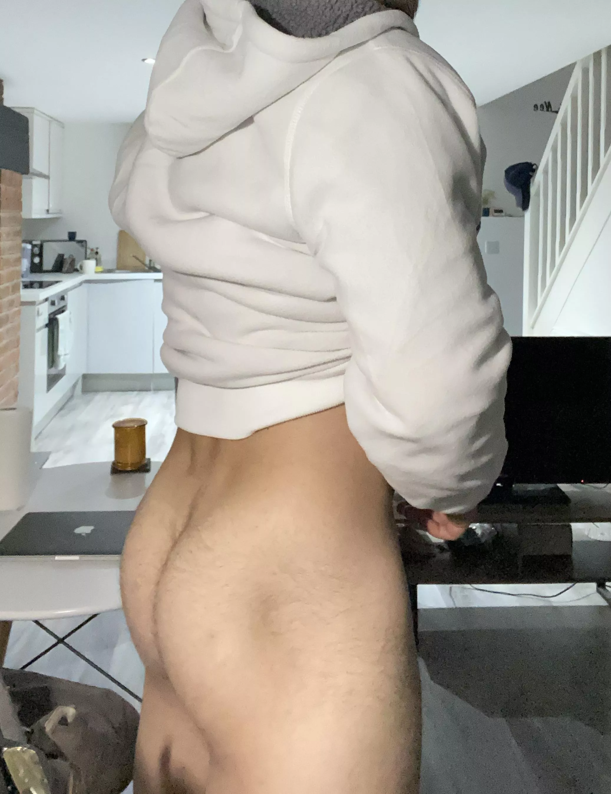 front or back pt.2 posted by Aggressive-Shower-97