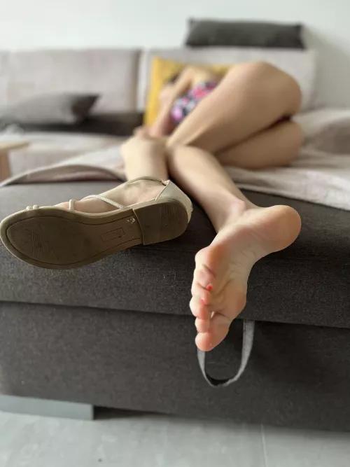 Give me a massage after a long day by _ivannabelle