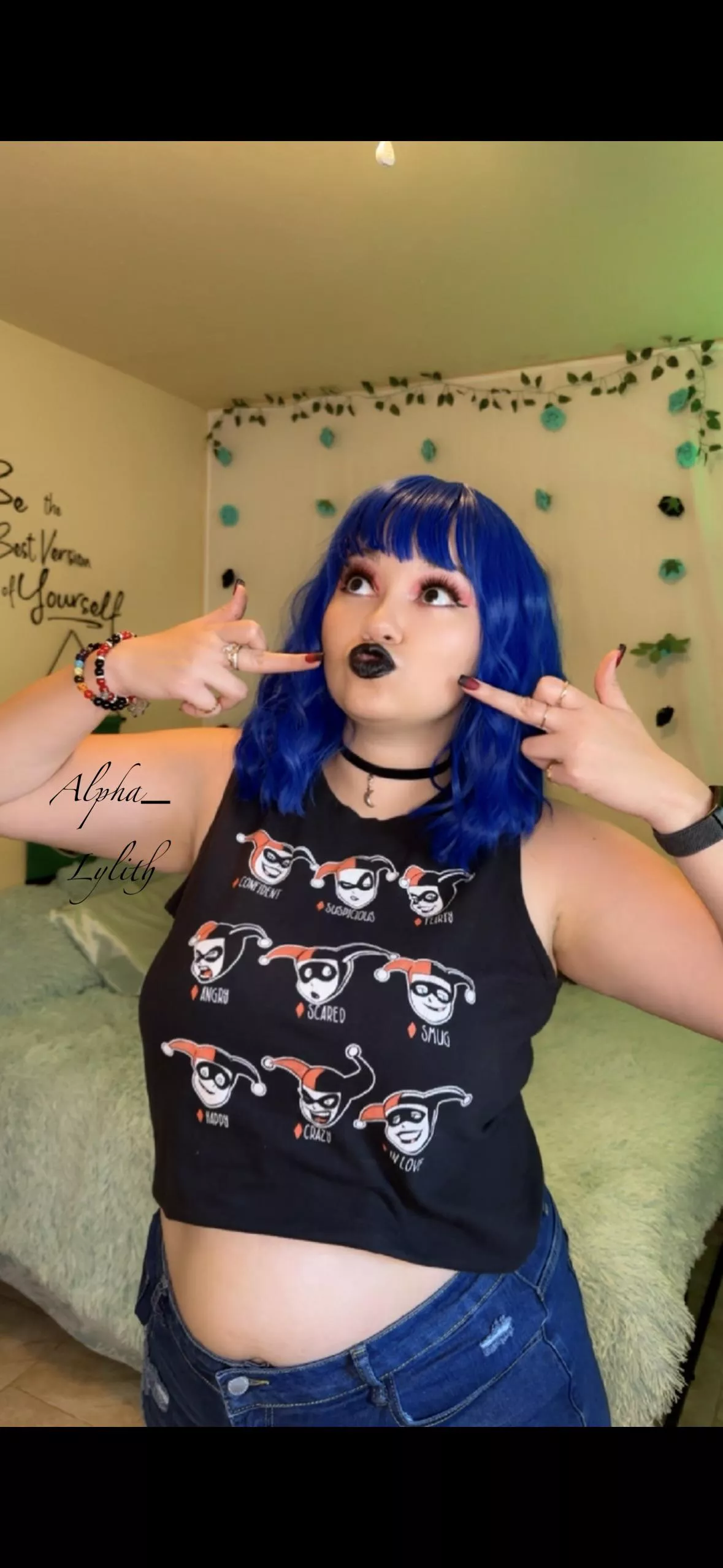 Happy Monday 🩵 posted by Alpha_Lylith