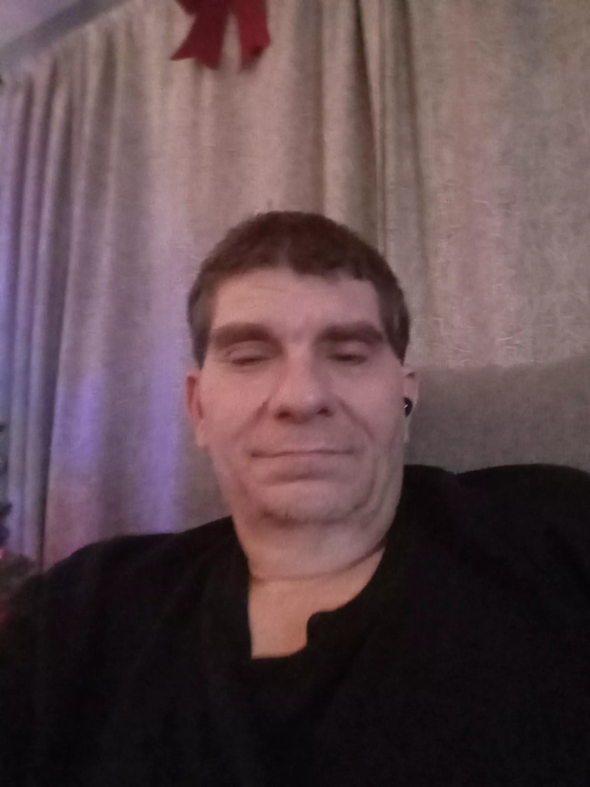 Hello can anyone join Chime on my link so I can get this little bit of money to help me out with food and other things it will be really appreciated people of this social site and thank you all ! posted by Ok_Possibility_1019