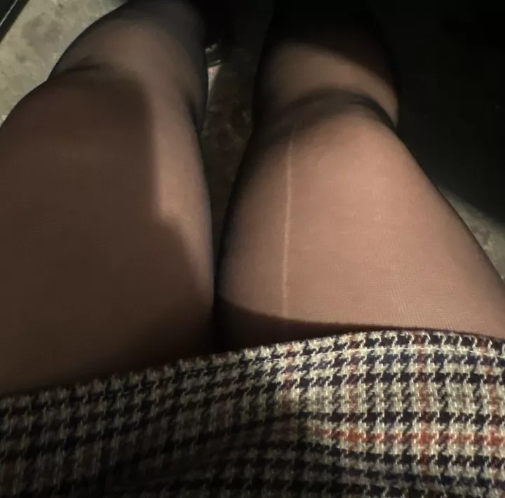 How does this even happen? posted by lusciouslatinafeet74