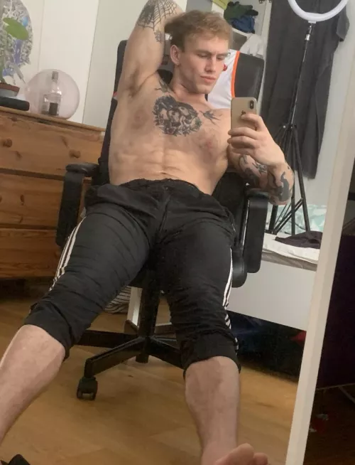 I just need u at my pit by AlphaJake23