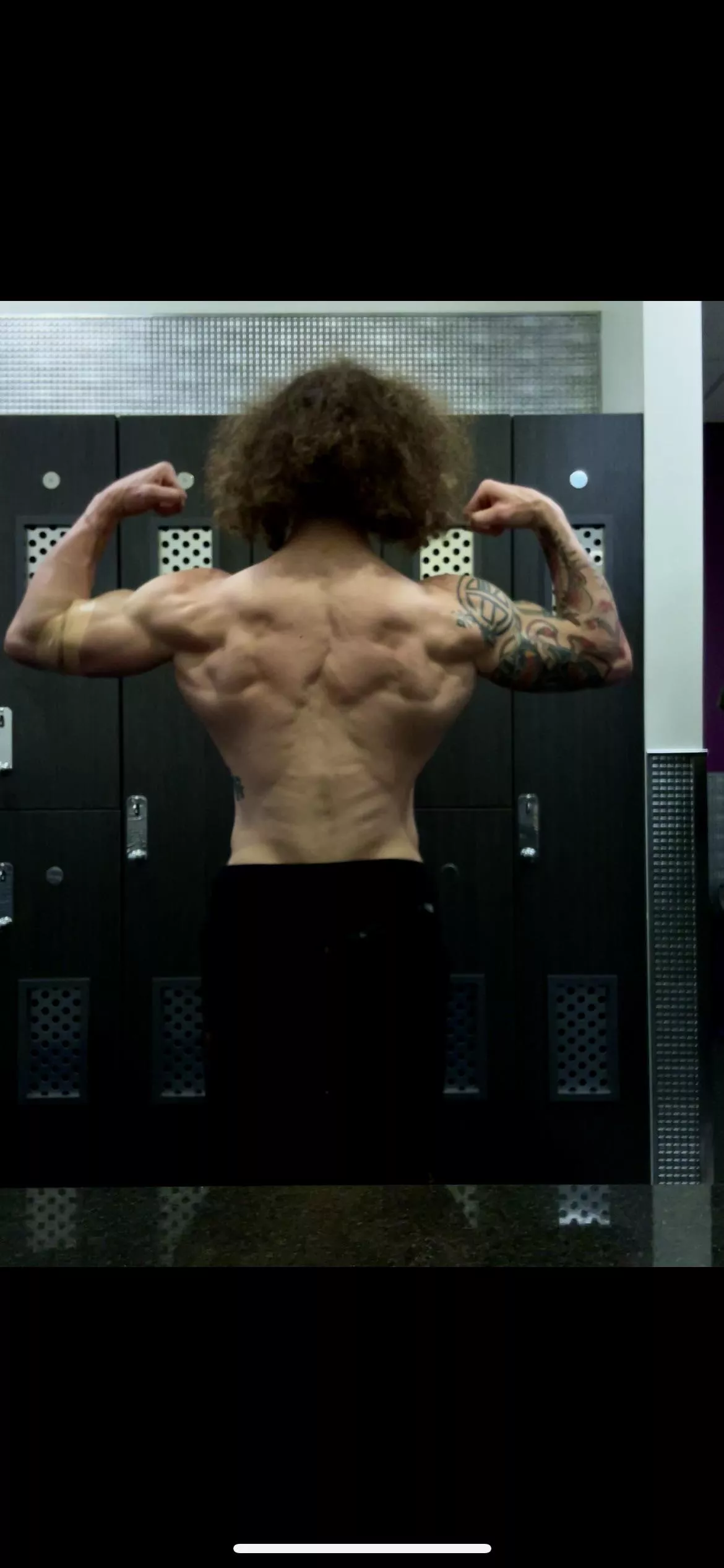 I should get a Christmas tree tattoo posted by Yinmfyangg