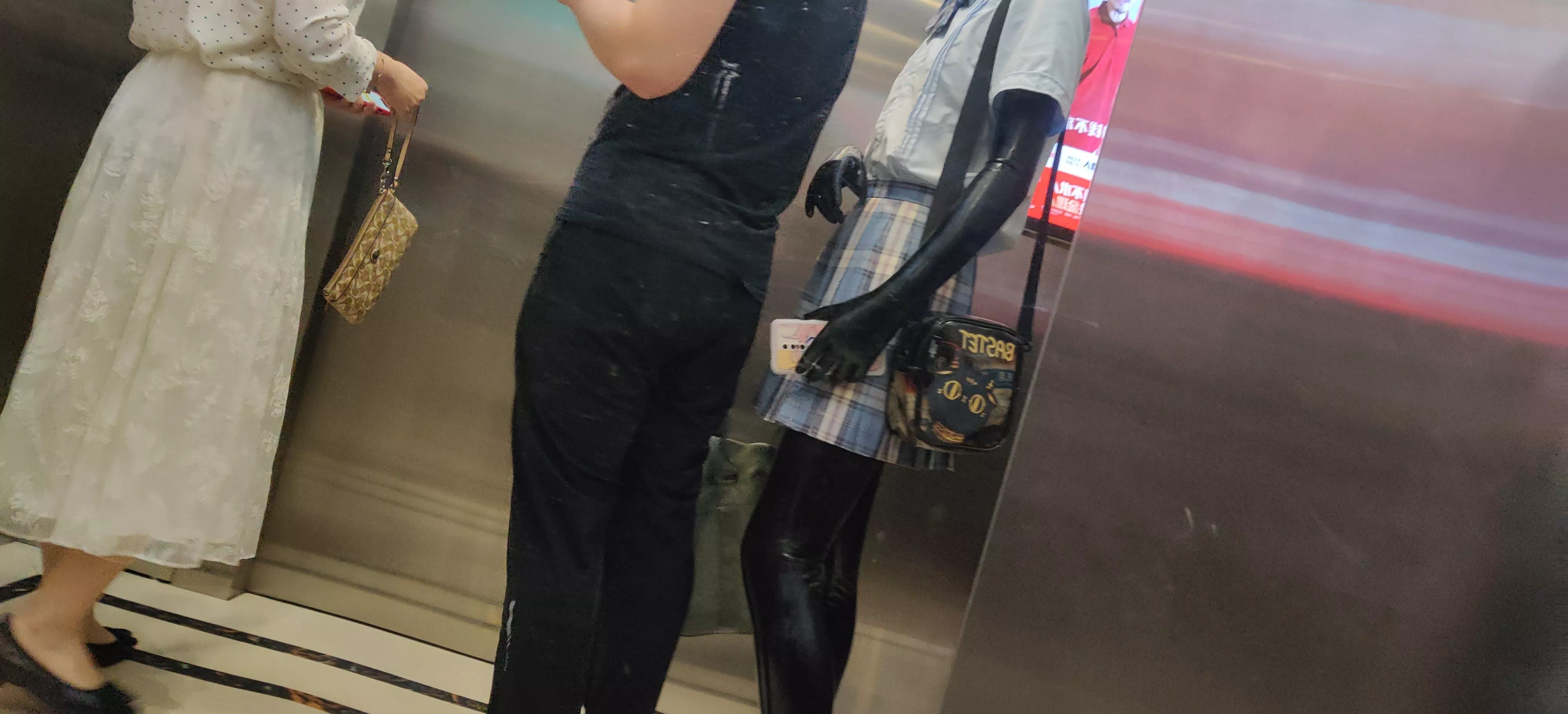 I'm flat AF😮‍💨 posted by VulpesFennex