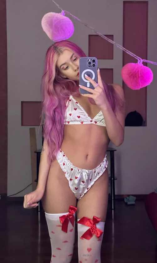 In love with my newest out[f]eet by Snezhangel