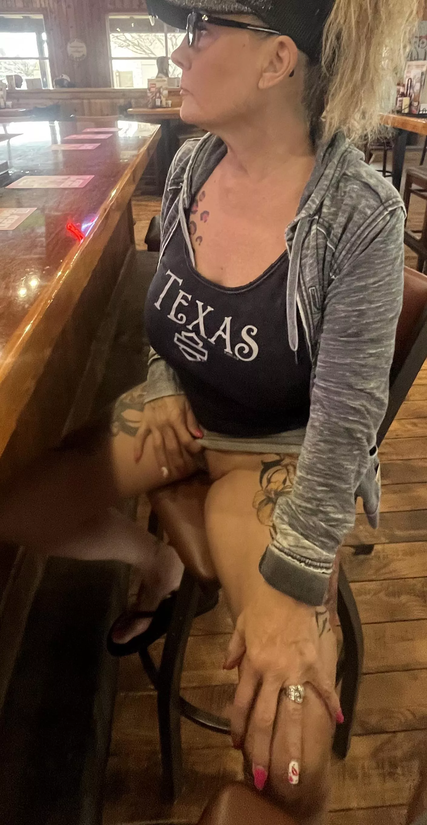 Juicy!!! posted by Flimsy-Exit-9326