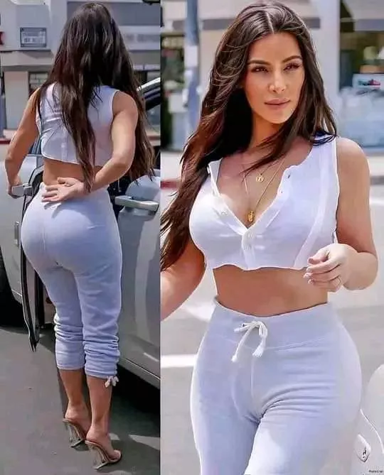Kim Kardashian posted by Ok-Beginning1896