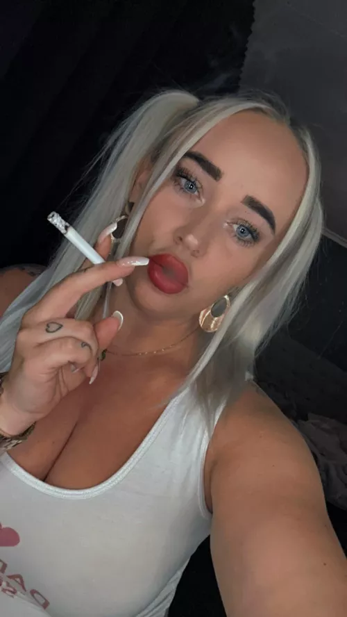 Lets smoke together baby 🤭❤️ by xxkiki22