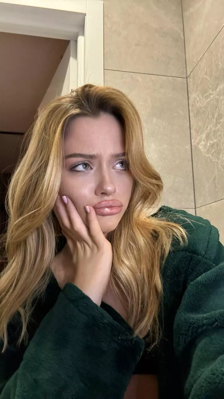 Looking for guy for 14 feb posted by 3xpendables