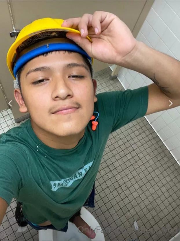 Meet me in the restroom stalls ;) posted by TheonlyodiOF