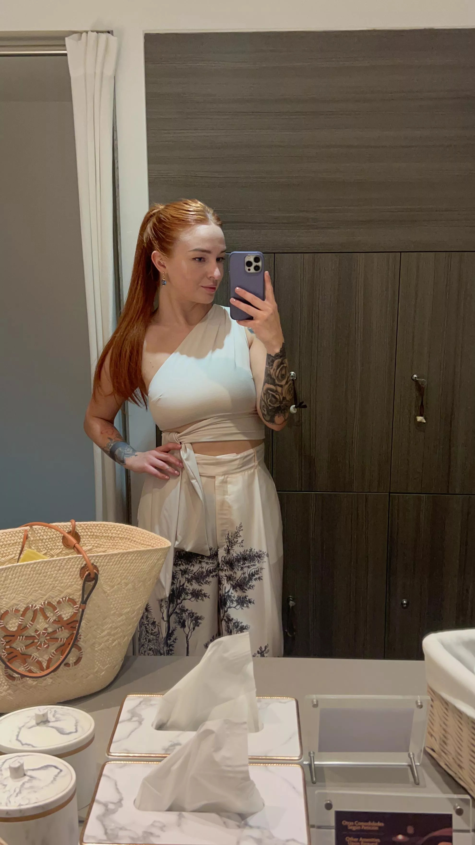 My Sunday afternoon selfie posted by ConsiderateRooster