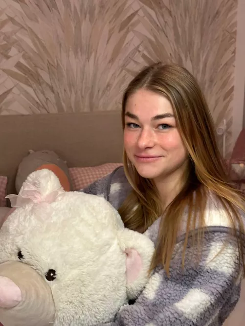 Need to be classy even before going to sleep by visokogaq