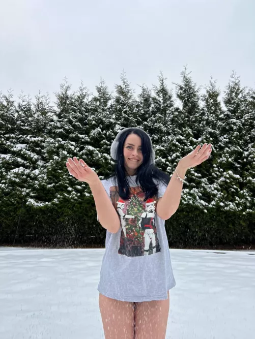 only T-shirt by EasternAd78203