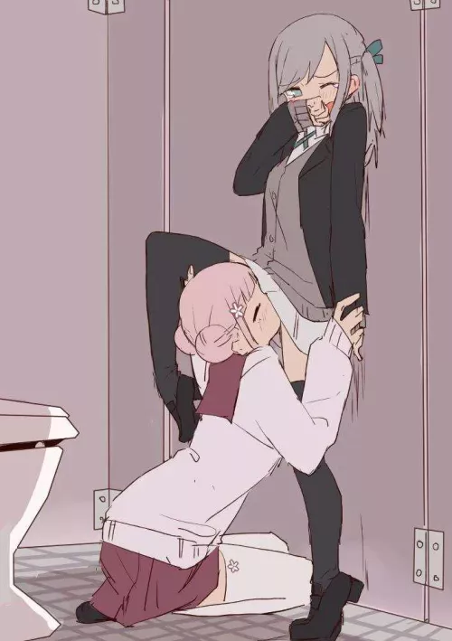 [original] getting eaten out in the bathroom🥰 by Horny_Lia_