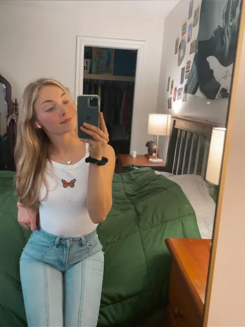 Perfectly shaped for your hard cock by Eloise_ML