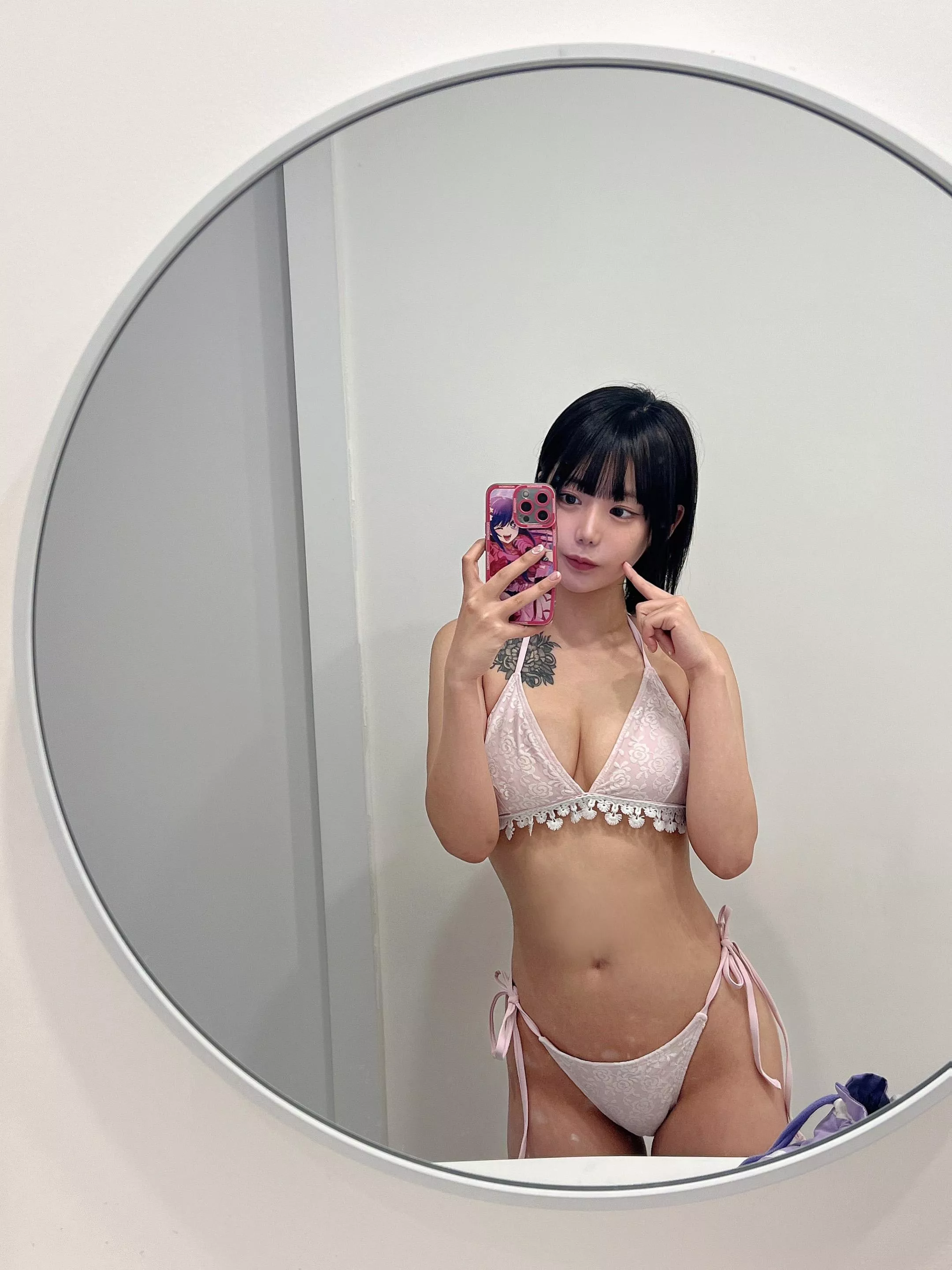 Pinky ;D posted by Minimum-Fisherman142