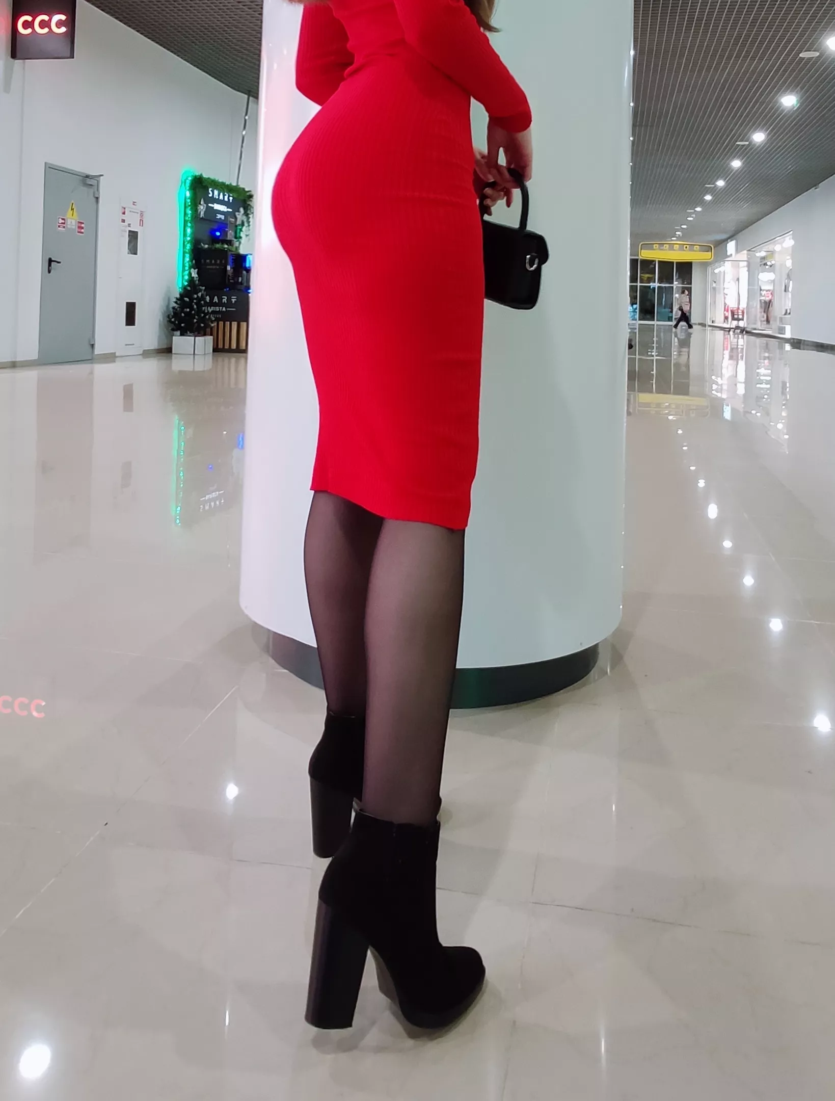 Shopping day [f] posted by SweetieAlyona