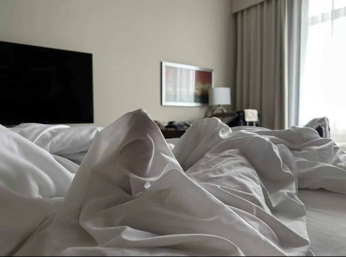 Waking up in another hotel room posted by Orowed