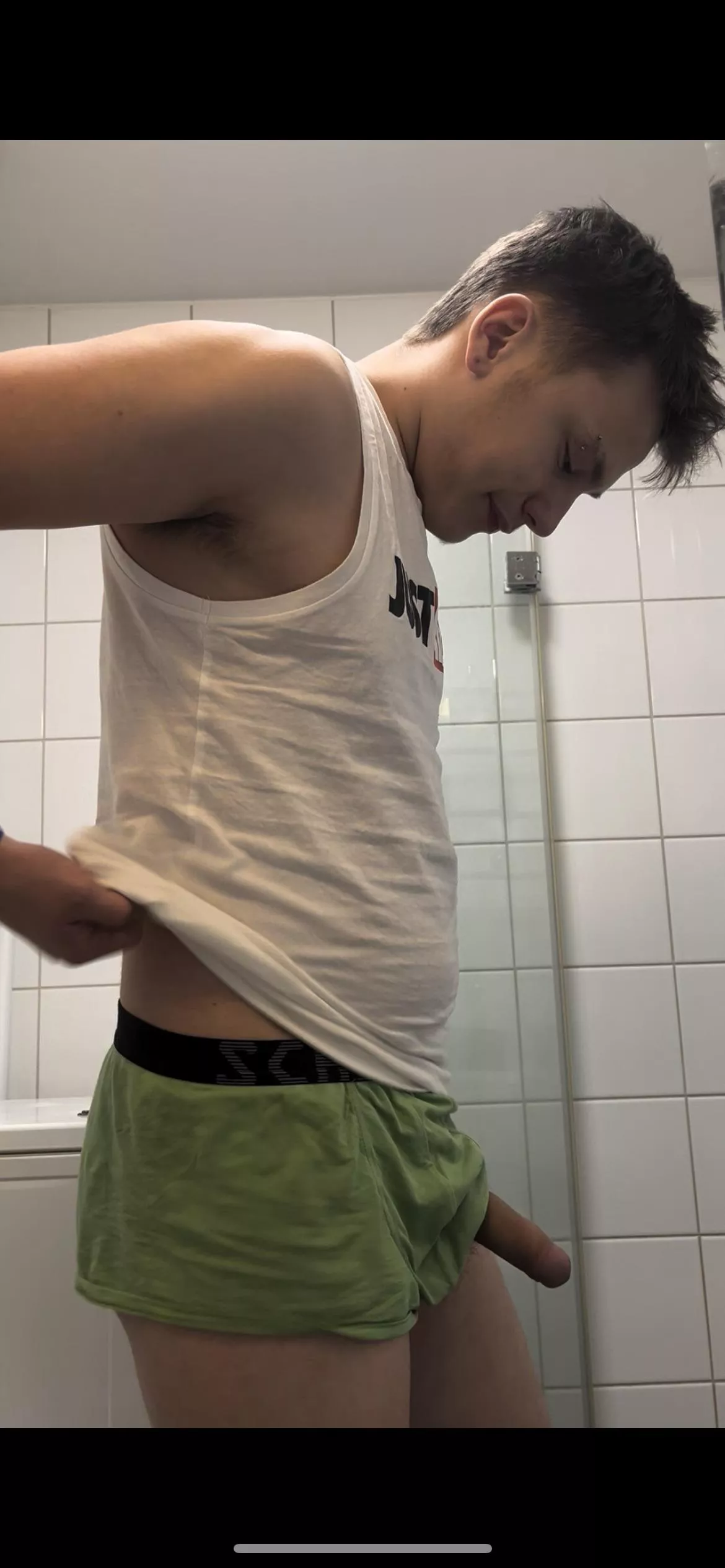 What do you think about my cock?🍆😜 posted by Jessdudez