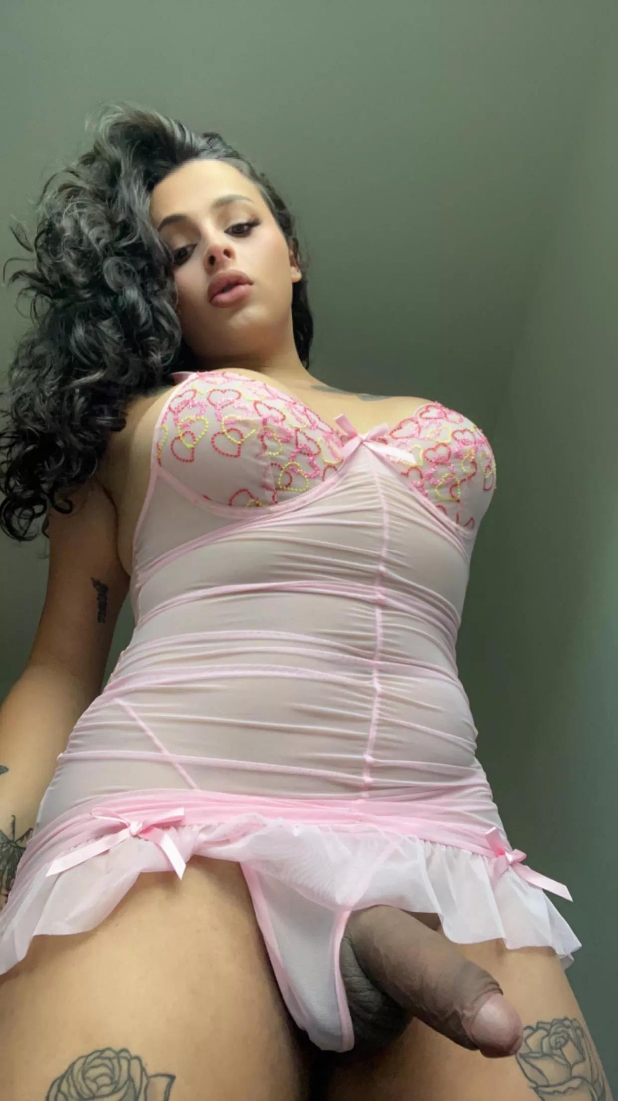 What you doing if you saw this on our first date? posted by paltrybones8