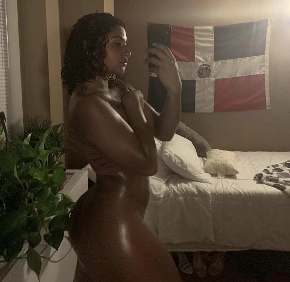 Who is she? posted by spookyyxx