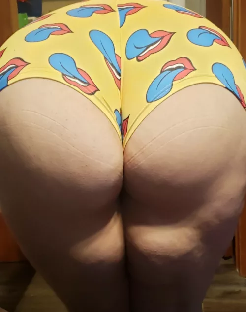 Woke up with a huge wedgie! by abigailgray256