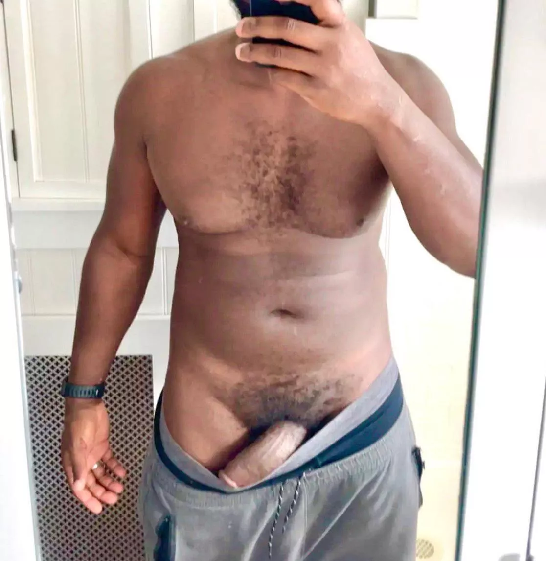 Would you be my workout partner 💪🏾😈(M)? posted by absolut_06