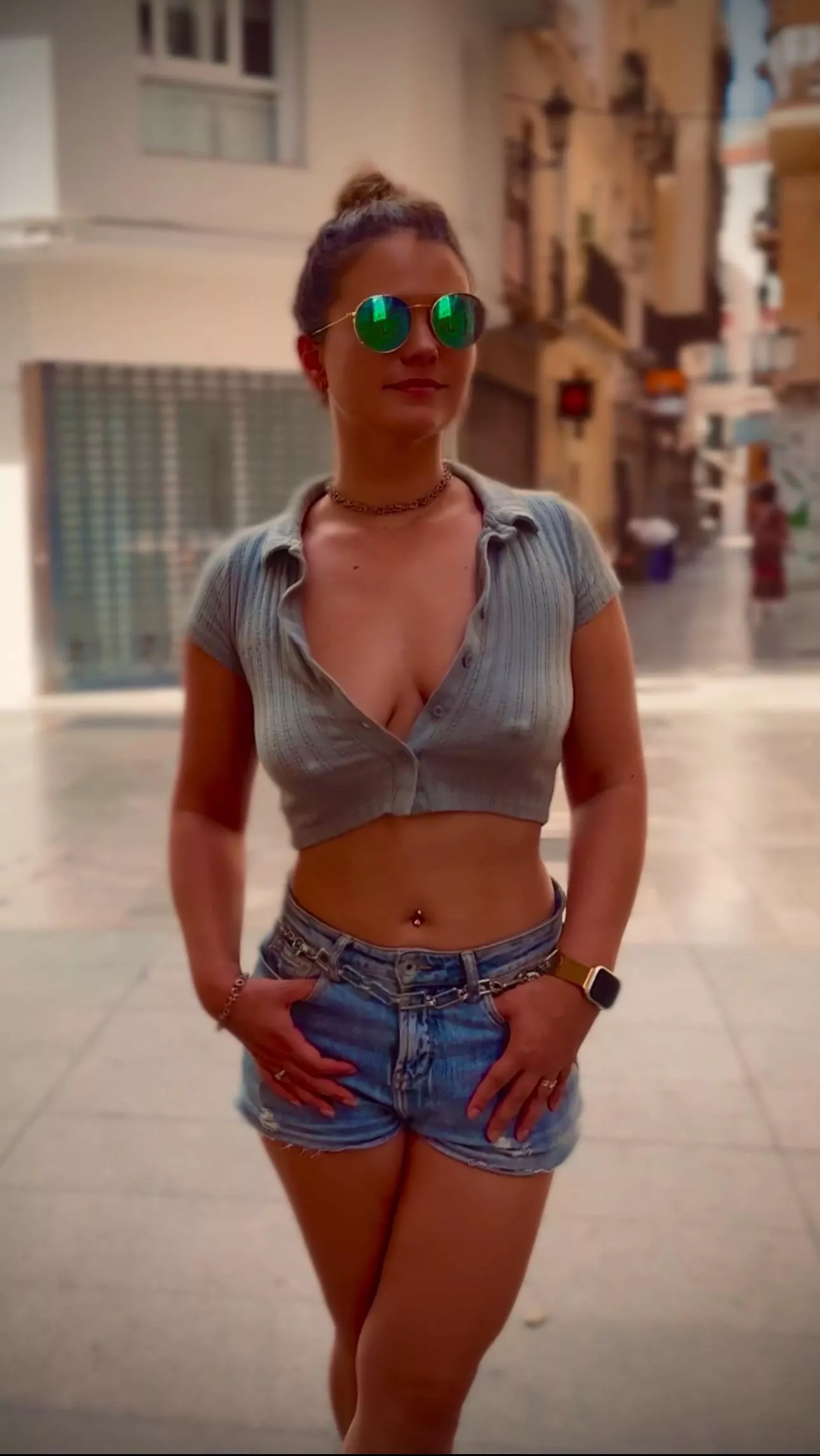 You can tell I’m looking over this way… posted by FreelyKaty