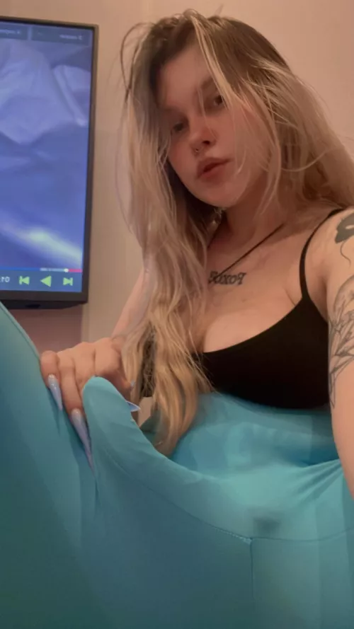 5 minutes into the movie you notice my bulge. Your actions? by 2hott2btrue