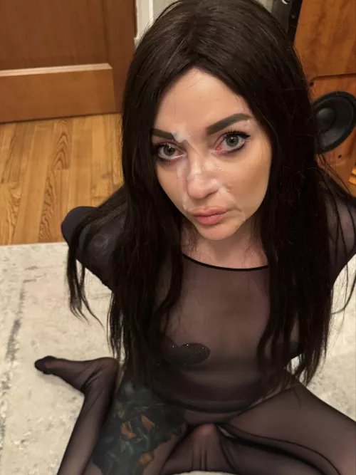 A good little girlfriend by x_piece_of_me